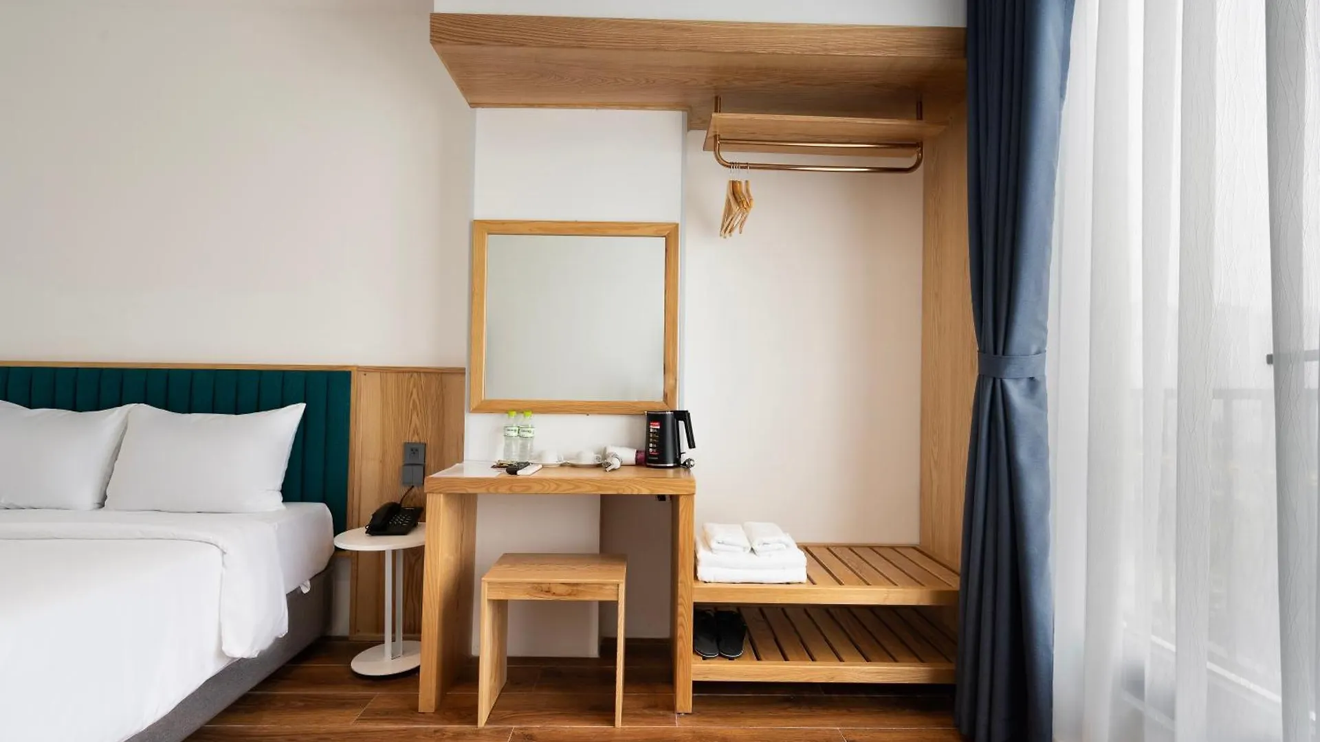 **  Haven Hut Riverside Hotel Ho Chi Minh City Vietnam